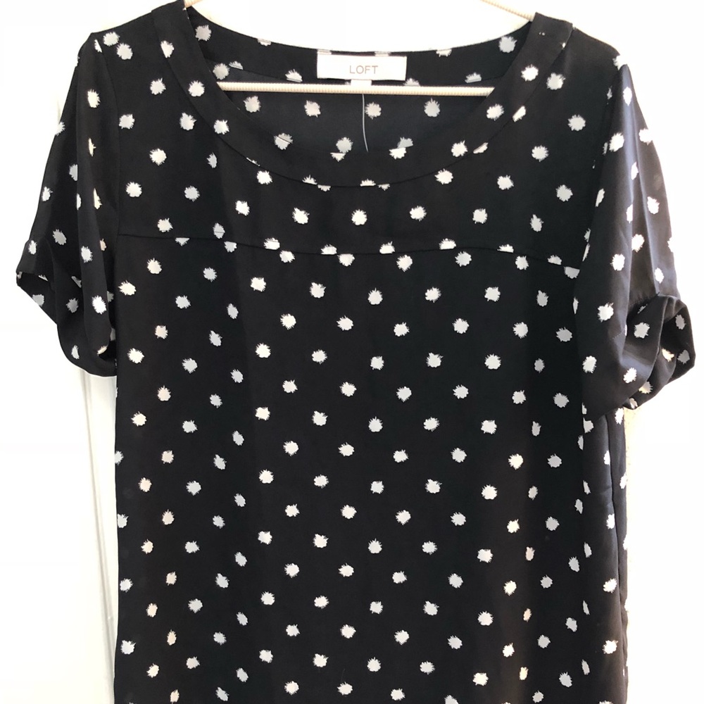 NWT XS LOFT BLOUSE - Black and White